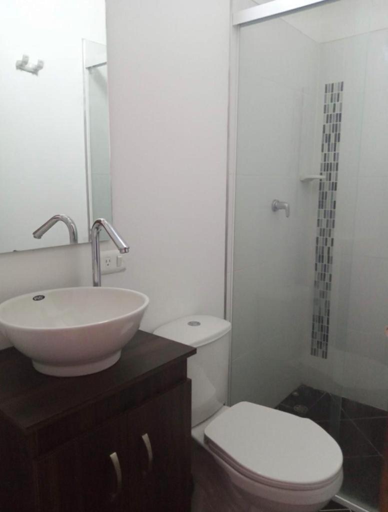 Vip Apartasuites Rosales Меделин Екстериор снимка