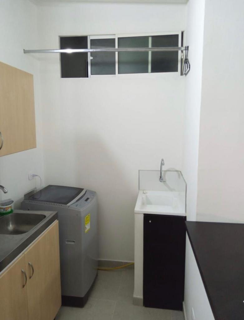 Vip Apartasuites Rosales Меделин Екстериор снимка