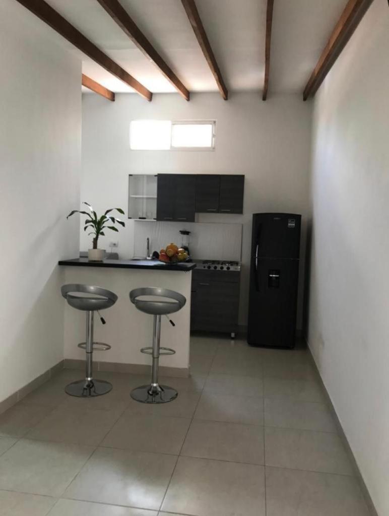 Vip Apartasuites Rosales Меделин Екстериор снимка